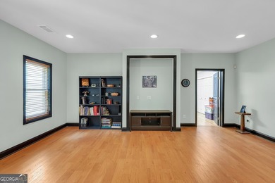 Welcome to this exceptional four-bedroom, four and a half bath - photo 36