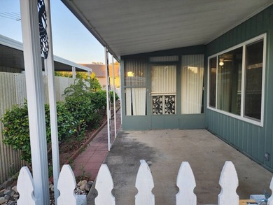 Come see this adorable two bedroom two bath home located in the - photo 5