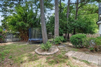 This single family three bedroom, two bath home, has vaulted - photo 17