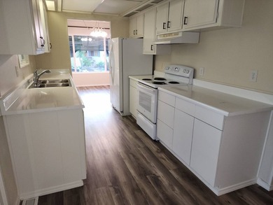 Come see this adorable two bedroom two bath home located in the - photo 8