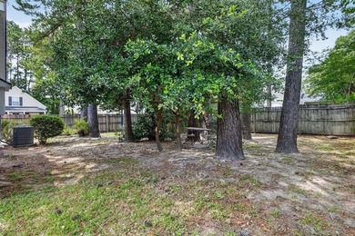 This single family three bedroom, two bath home, has vaulted - photo 19