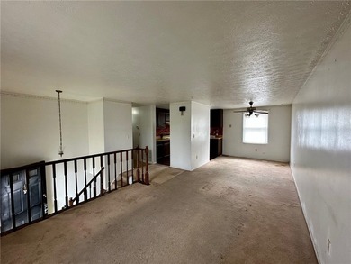 This property presents a great opportunity to build equity fast - photo 2
