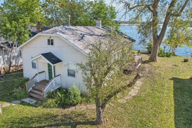 Lake Home For Sale in Ingleside, Illinois