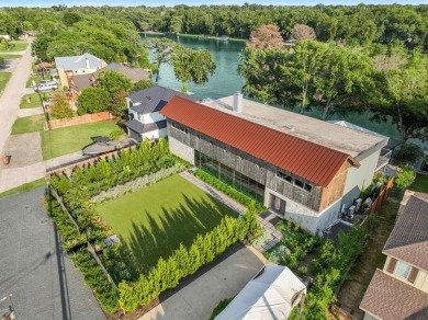 Lake Home For Sale in New Braunfels, Texas