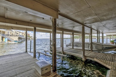 Lake Townhome/Townhouse For Sale in Horseshoe Bay, Texas