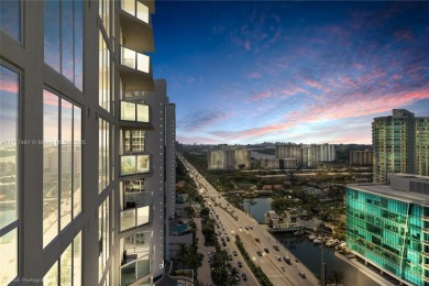 Corner unit with a great location and views in Sunny Isles, easy