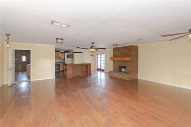 Beautiful 3-bedroom, 2-bath brick home in Portland, Texas - photo 2