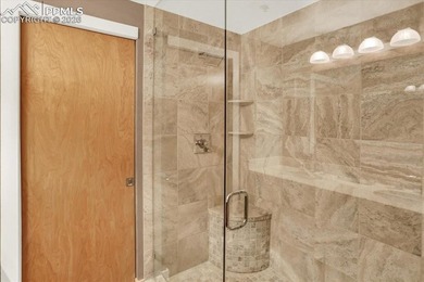 Enjoy premier loft living and stunning mountain scenery from - photo 22