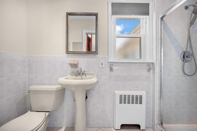 Charming and lovingly maintained wide-line Ranch nestled in - photo 28