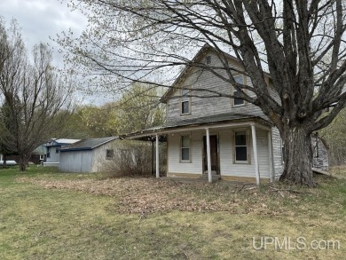 Lake Superior - Alger County Home For Sale in Grand Marais Michigan