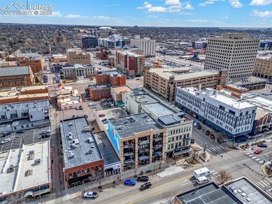 Enjoy premier loft living and stunning mountain scenery from - photo 36
