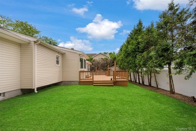 Charming and lovingly maintained wide-line Ranch nestled in - photo 44