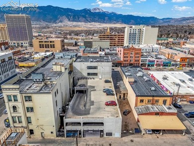 Enjoy premier loft living and stunning mountain scenery from - photo 44