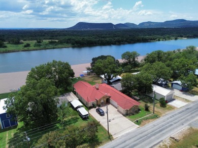 Lake Home For Sale in Kingsland, Texas