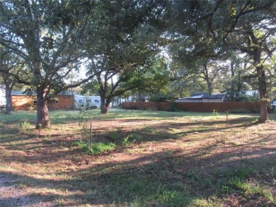 Lake Lot For Sale in Gordonville, Texas