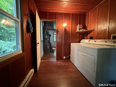 Luna Sloop Cottage. Tucked into the hillside, this enchanting 2 - photo 14