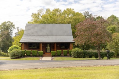 Lake Cumberland Home For Sale in Jamestown Kentucky