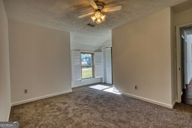 Check out this Well-Maintained & Newly Renovated Stepless Ranch