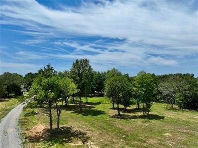 1/2 ACRE LOT IN BRAND NEW DEVELOPMENT - MOORES SUBDIVISION: Flat - photo 42