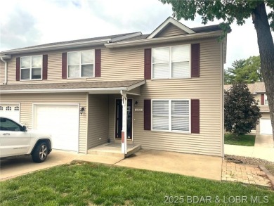 Lake Townhome/Townhouse For Sale in Osage Beach, Missouri