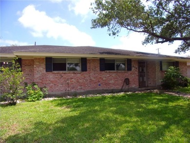 REDUCED FOR QUICK SALE!! 609 BROCK DRIVE, IN THE HIGHLY - photo 1