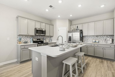 Set on a premium waterfront lot with breathtaking lake views - photo 15