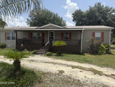 Deer Point Lake Home Sale Pending in Youngstown Florida
