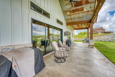 Welcome to 112 Legendary Estates Dr, where modern Hill Country - photo 32
