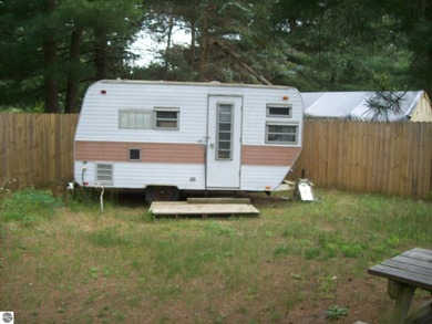 Charming 2 bedroom, 1 bath home in the heart of all that St - photo 32