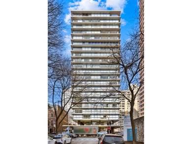 Lake Michigan - Cook County Condo For Sale in Chicago Illinois