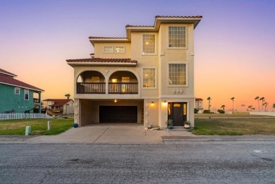 Lake Home For Sale in Out of Area, Texas