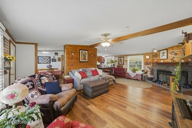 Well-maintained 1,296 sq ft double-wide situated on 5.24 acres - photo 12