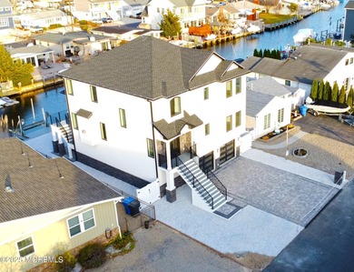 New Construction! Magnificent custom home by LaPrima Builders