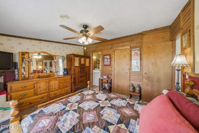Well-maintained 1,296 sq ft double-wide situated on 5.24 acres - photo 22