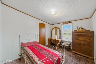 Well-maintained 1,296 sq ft double-wide situated on 5.24 acres - photo 24
