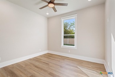 STUNNING 4BR/4BA MODERN FARMHOUSE IN TENNESSEE VALLEY ESTATES - photo 32