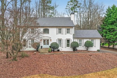 Lake Windward Home Sale Pending in Alpharetta Georgia