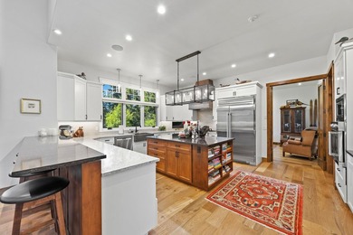 Set within the exclusive, gated enclave of the historic Kootenai - photo 7