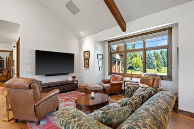 Set within the exclusive, gated enclave of the historic Kootenai - photo 9