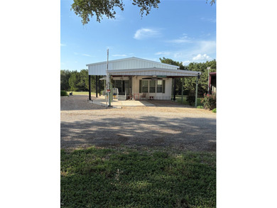 55 + Excellent opportunity to enjoy nearly carefree lifestyle - photo 2