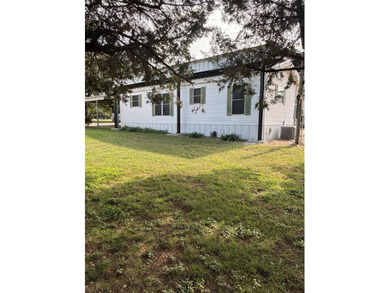 55 + Excellent opportunity to enjoy nearly carefree lifestyle - photo 4