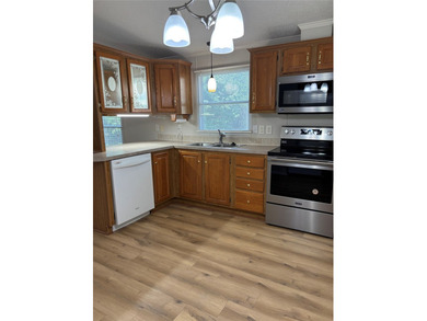 55 + Excellent opportunity to enjoy nearly carefree lifestyle - photo 8