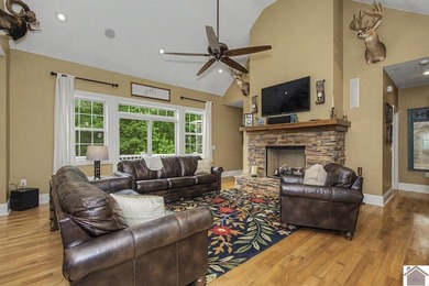 Country living just minutes from KY Lake and downtown Murray! - photo 19