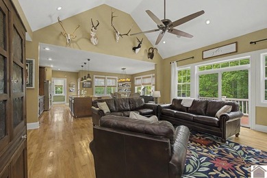 Country living just minutes from KY Lake and downtown Murray! - photo 20