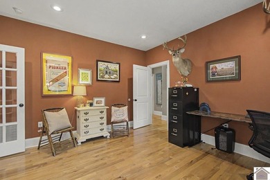 Country living just minutes from KY Lake and downtown Murray! - photo 25