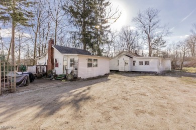 14606 Castlewood is being offered separately. MLS#5080826. There - photo 34