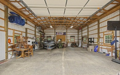 Country living just minutes from KY Lake and downtown Murray! - photo 42