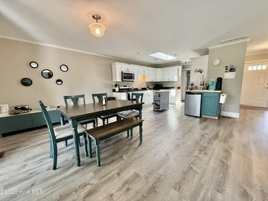 This beautiful three bedroom, two bath, single level home is - photo 6
