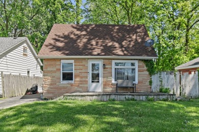 Lake Home Sale Pending in Antioch, Illinois