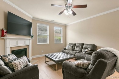 Welcome to spacious living in Neptunes Cove at The Lakes of - photo 7